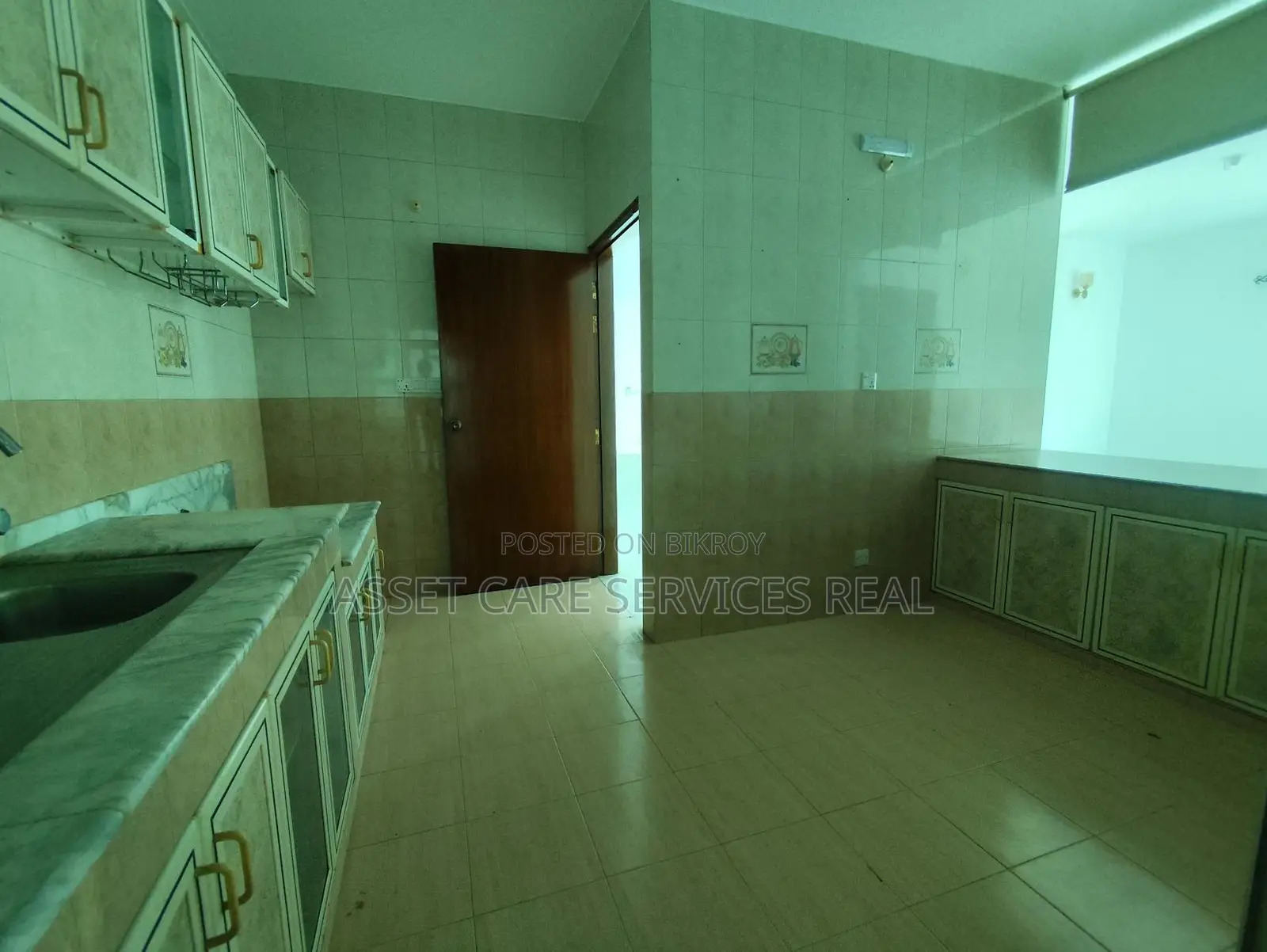 Luxury Duplex 4Bed Semi-Furnished Apartment Rent Baridhara Diplomatic