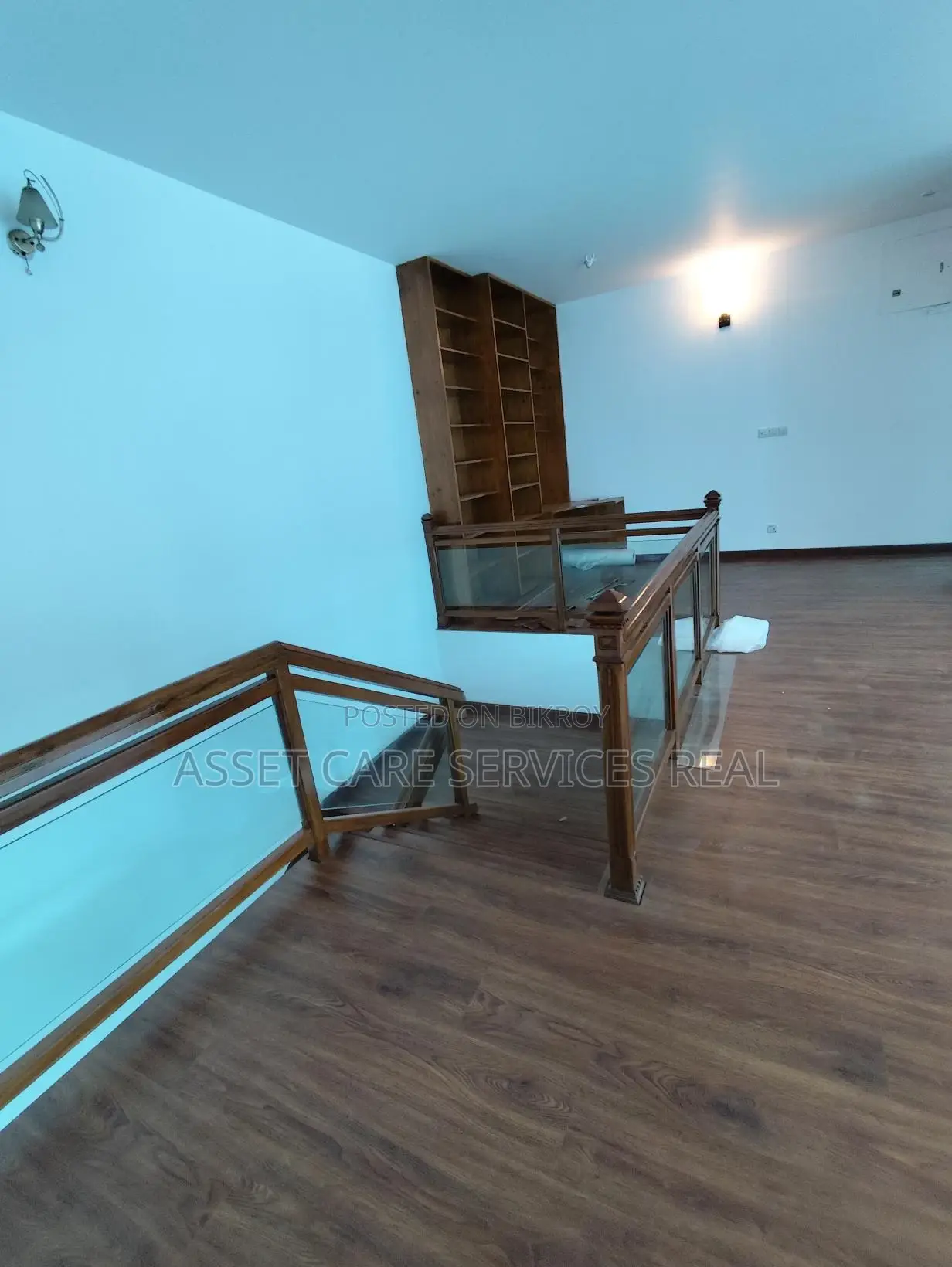Luxury Duplex 4Bed Semi-Furnished Apartment Rent Baridhara Diplomatic