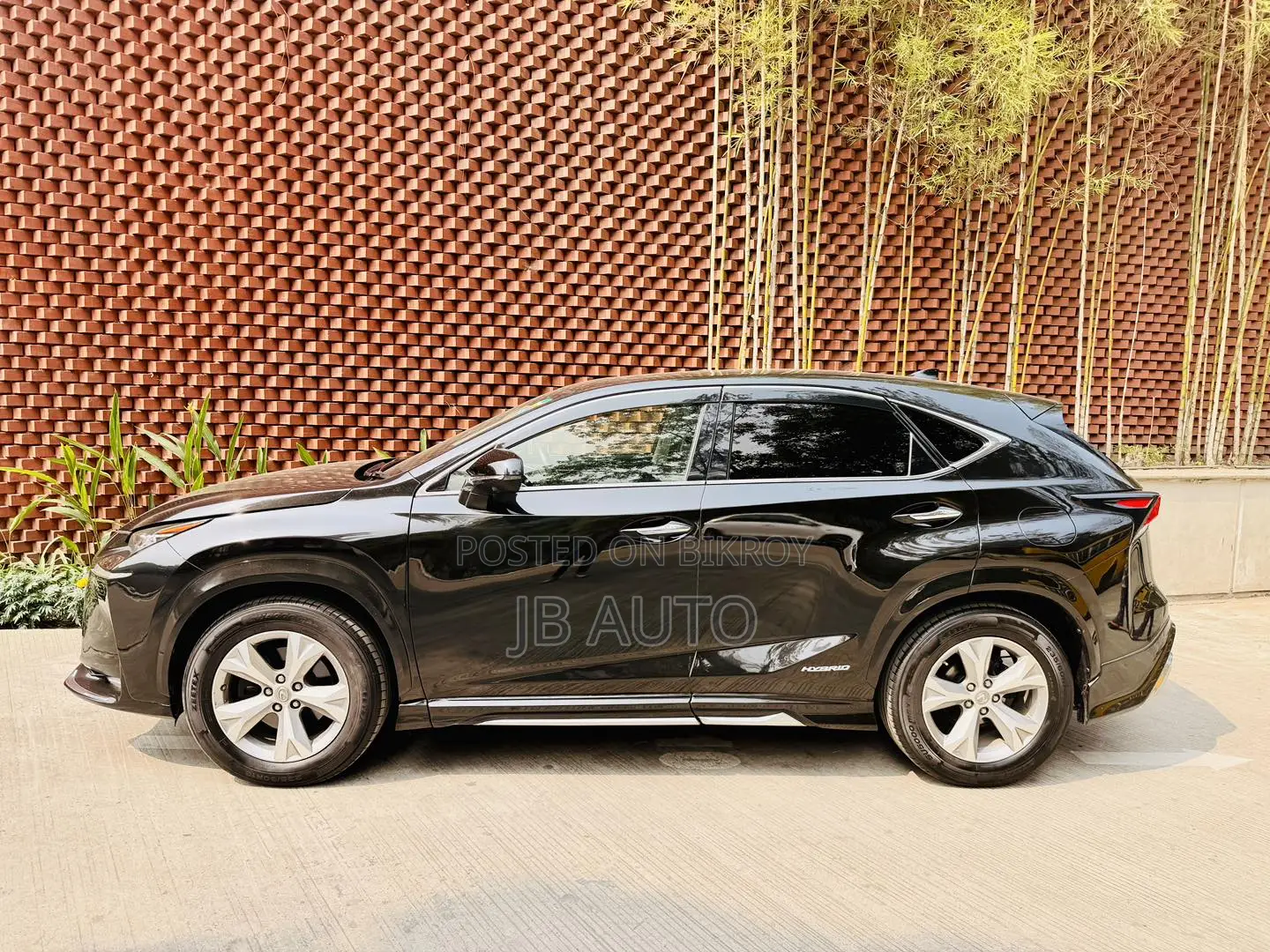 Lexus NX 300H 2014