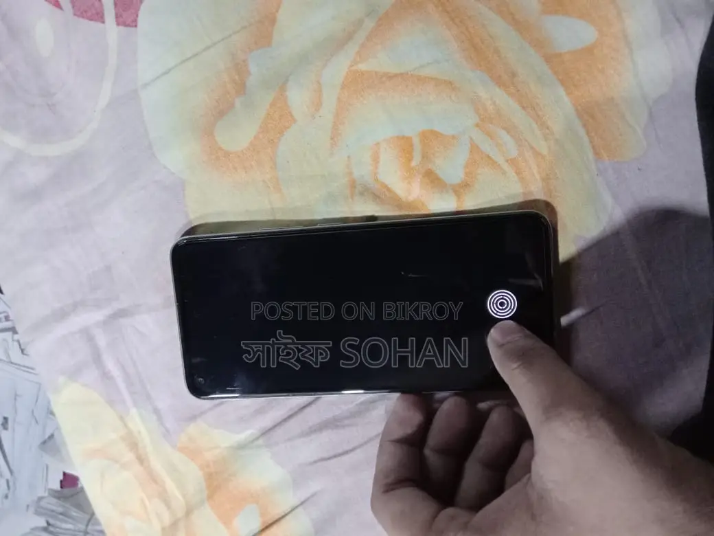 Realme 8 (Used)