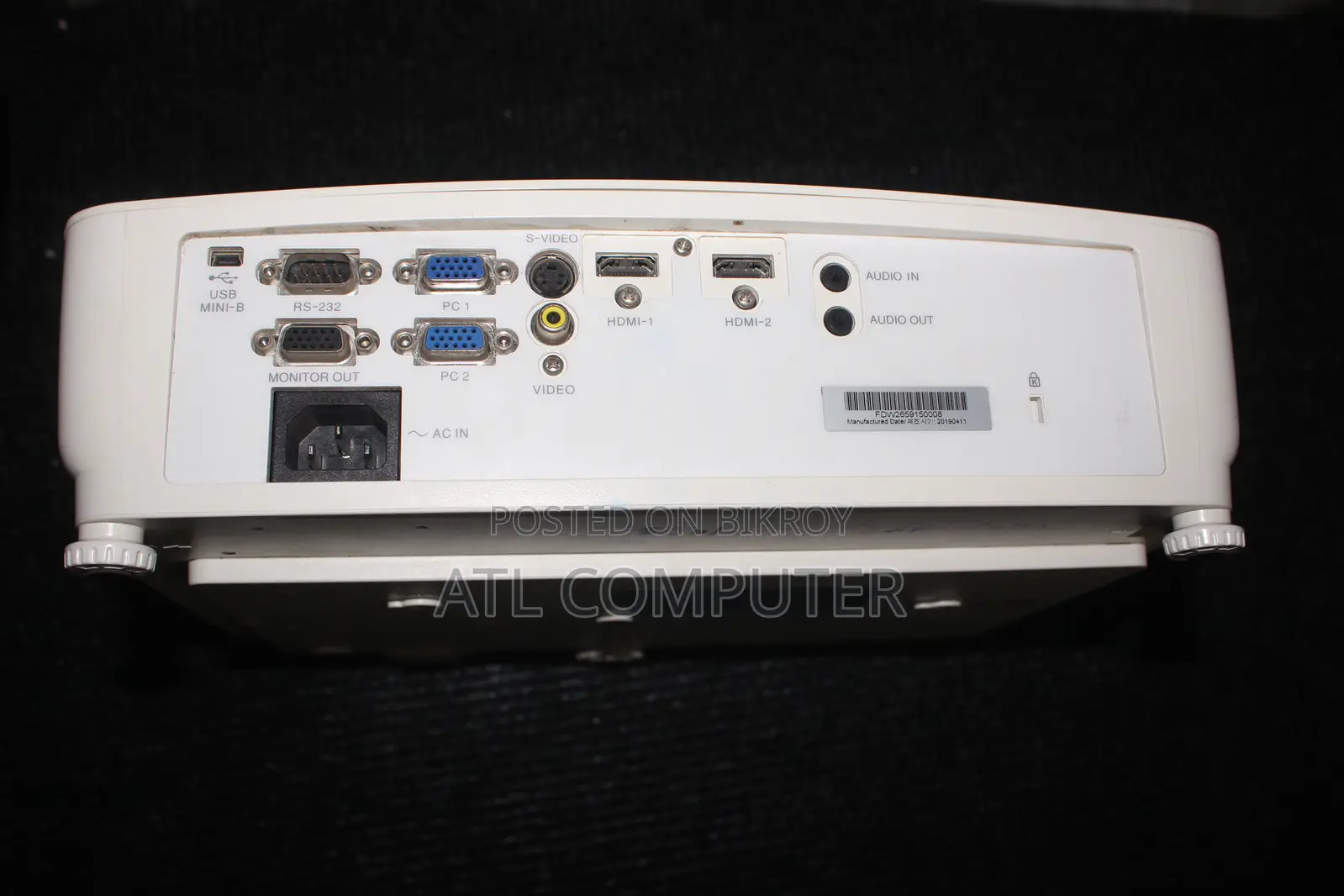 vivitek projector