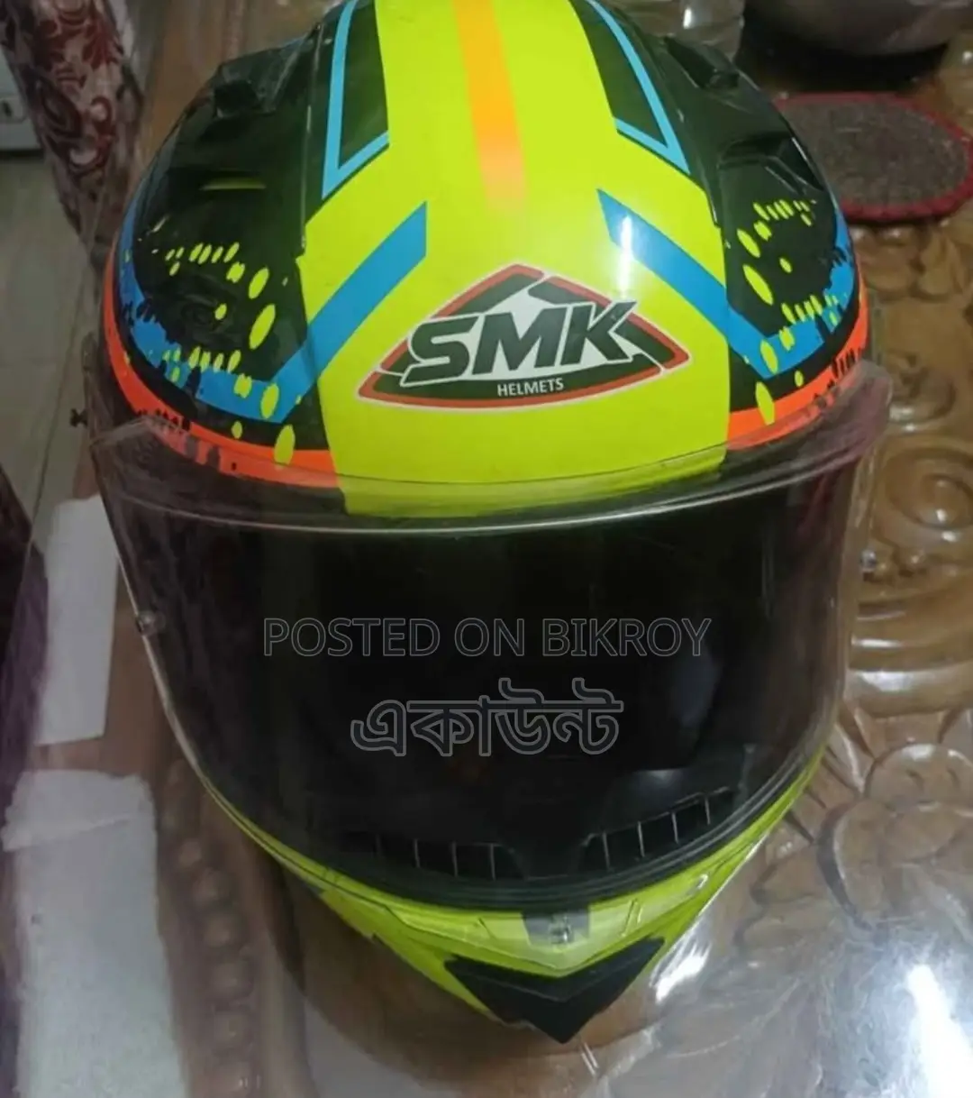 SMK Helmet.