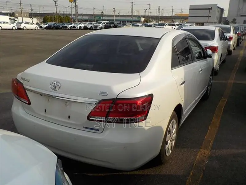 Toyota Premio F-l Pack.. 2020