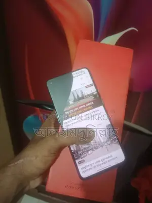 OnePlus 9 . (Used)