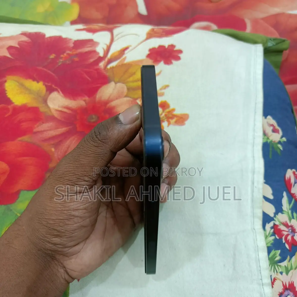 Apple iPhone 12 64 GP (Used)