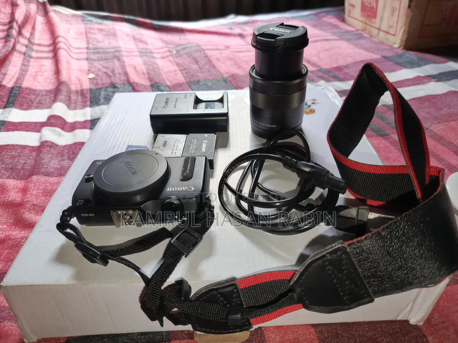 Canon m2