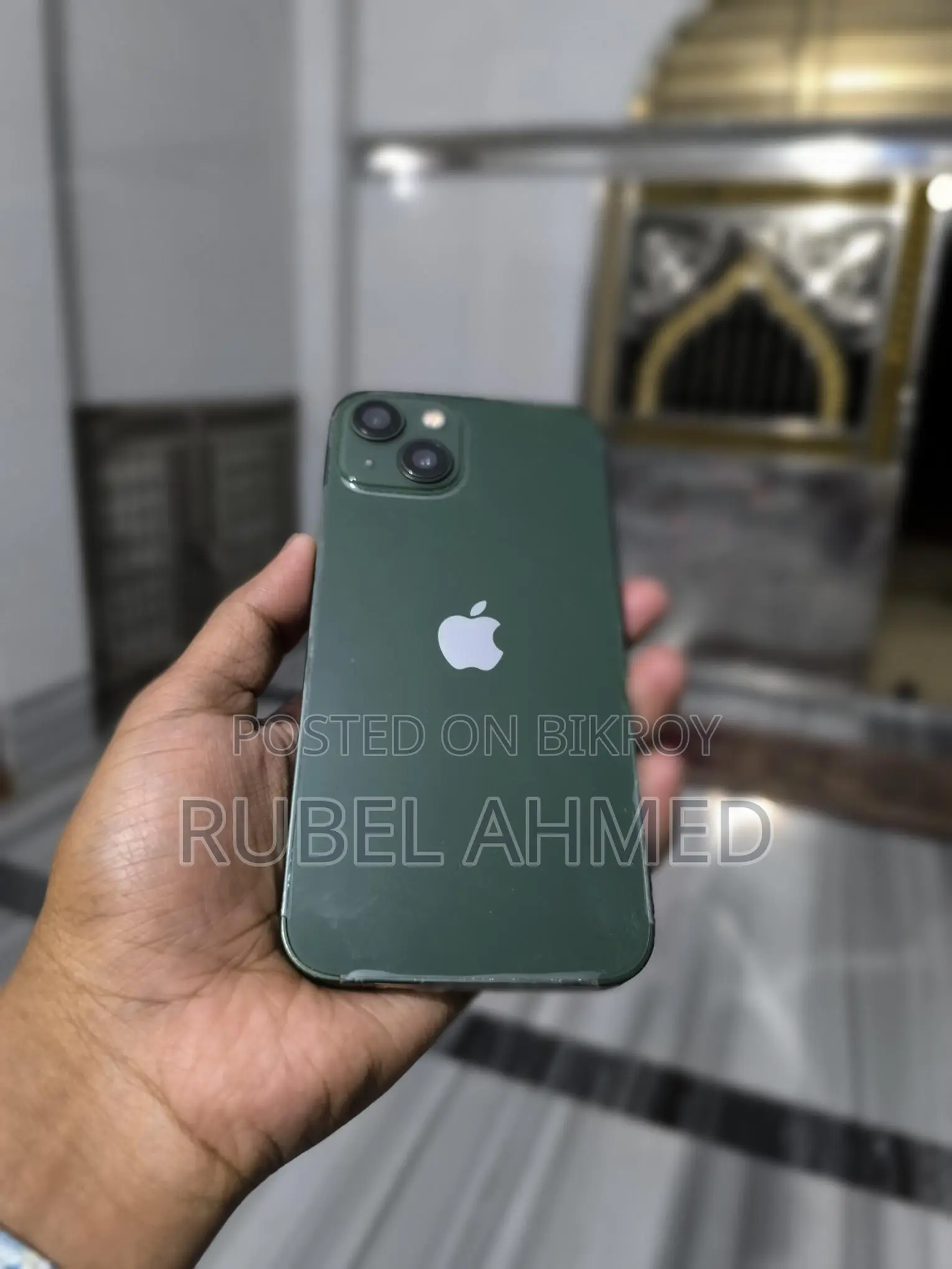 Apple iPhone 13 (Used)