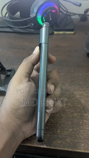 Google Pixel 8 (Used)