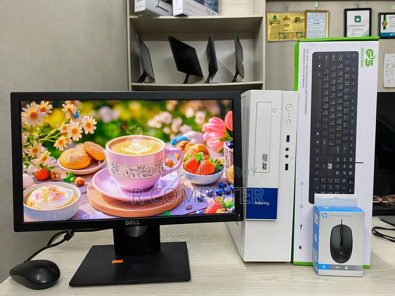 Desktop Computer-Core i3 (4th Gen & Ram 8GB + Dell 19"Monitor-SSD 120GB