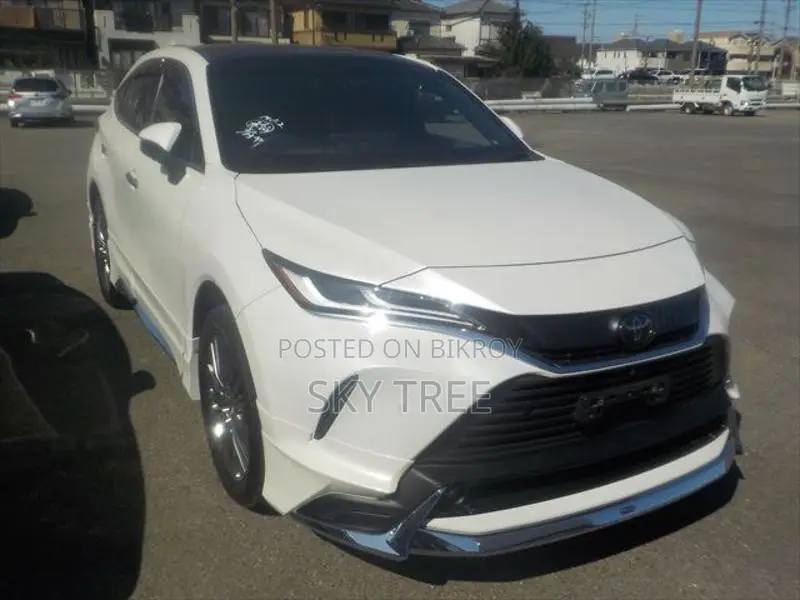 Toyota Harrier Zlp PKG. 2021