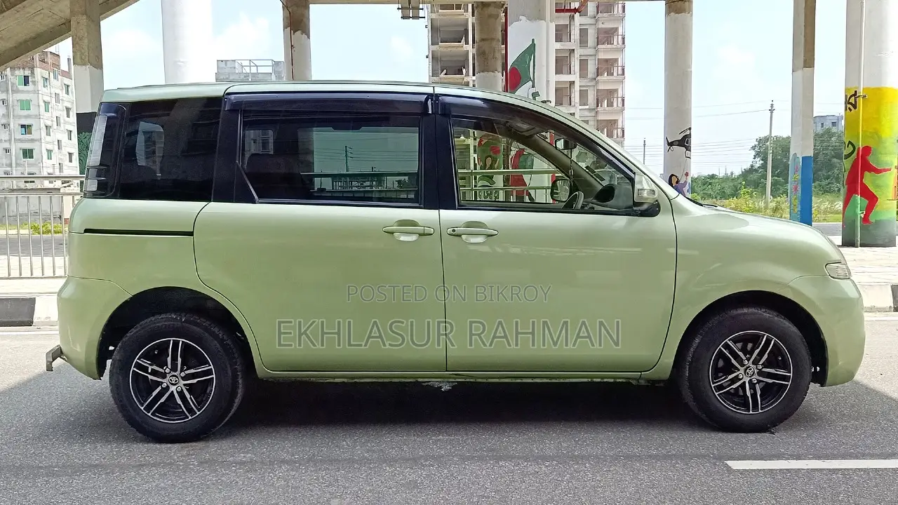 7 Seater Car for Rent