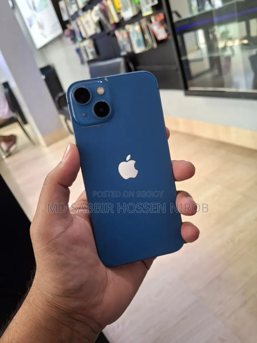 Apple iPhone 13 (Used)