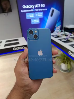 Apple iPhone 13 (Used)