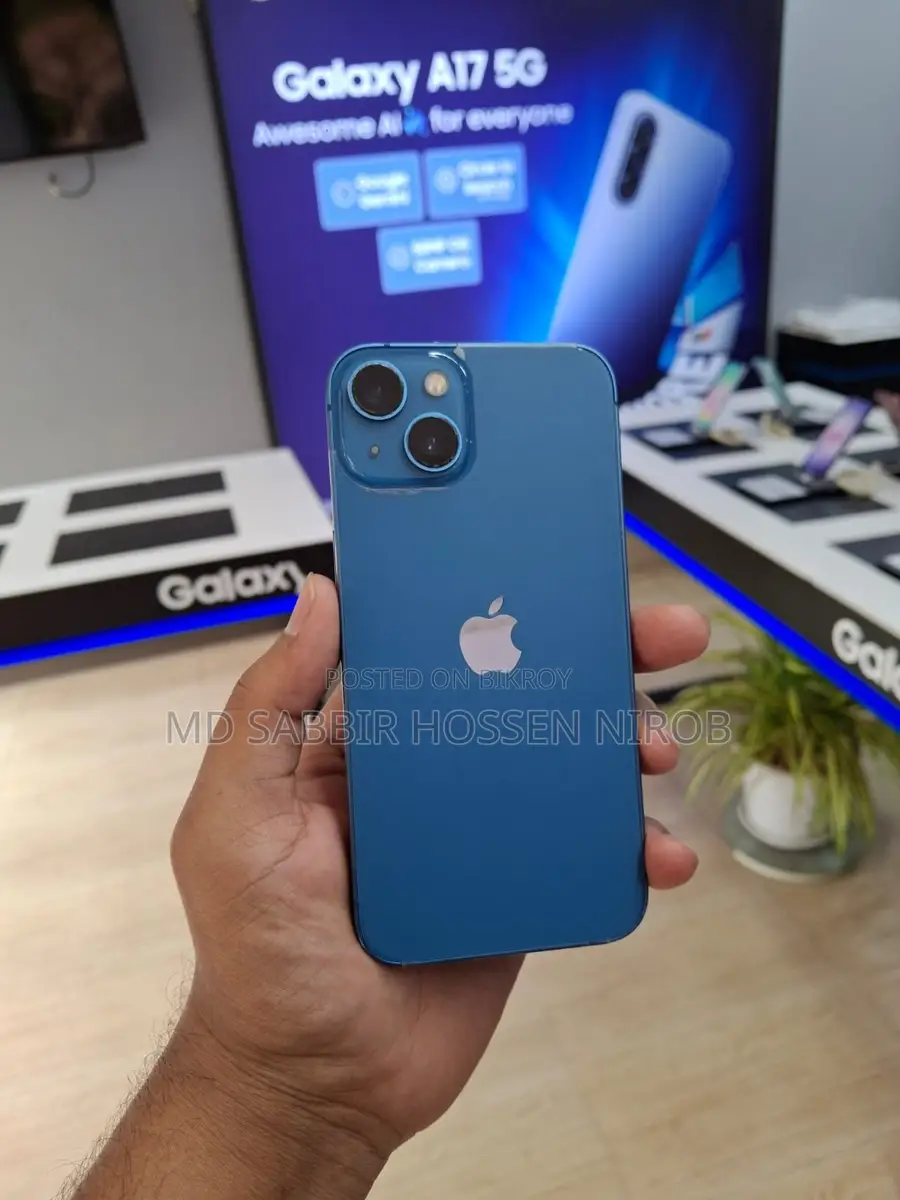 Apple iPhone 13 (Used)