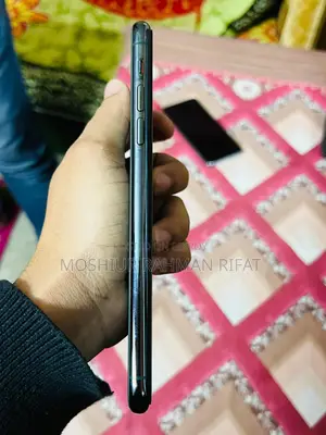 Apple iPhone 11 Pro Max (ব্যবহৃত)