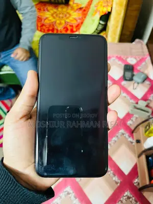 Apple iPhone 11 Pro Max (ব্যবহৃত)