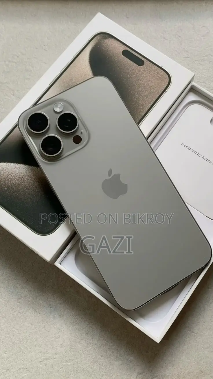 Apple iPhone 15 pro max Natural titanium (Used)