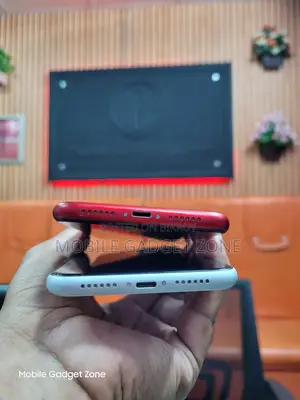 Apple iPhone XR 128GB (Used)