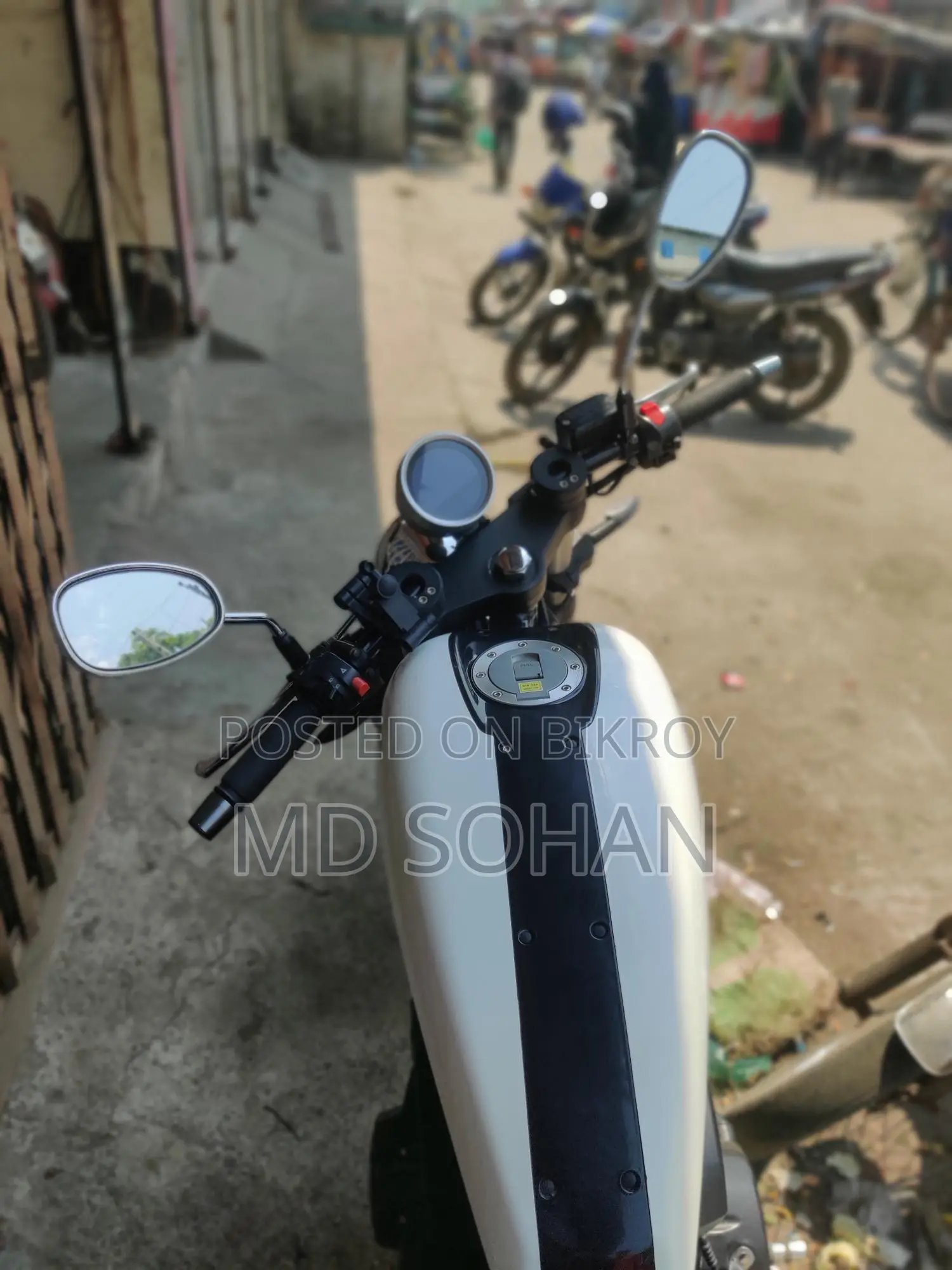 Regal Raptor Spyder motorbike 2022