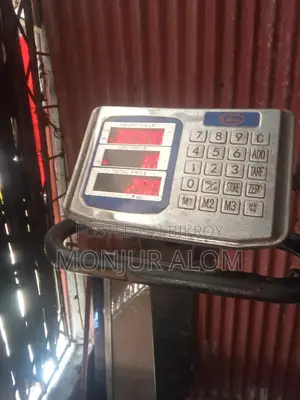 ৫০০ কেজি ওজন করা যায় লোহার স্কেল স্ট্যান্ডসহ