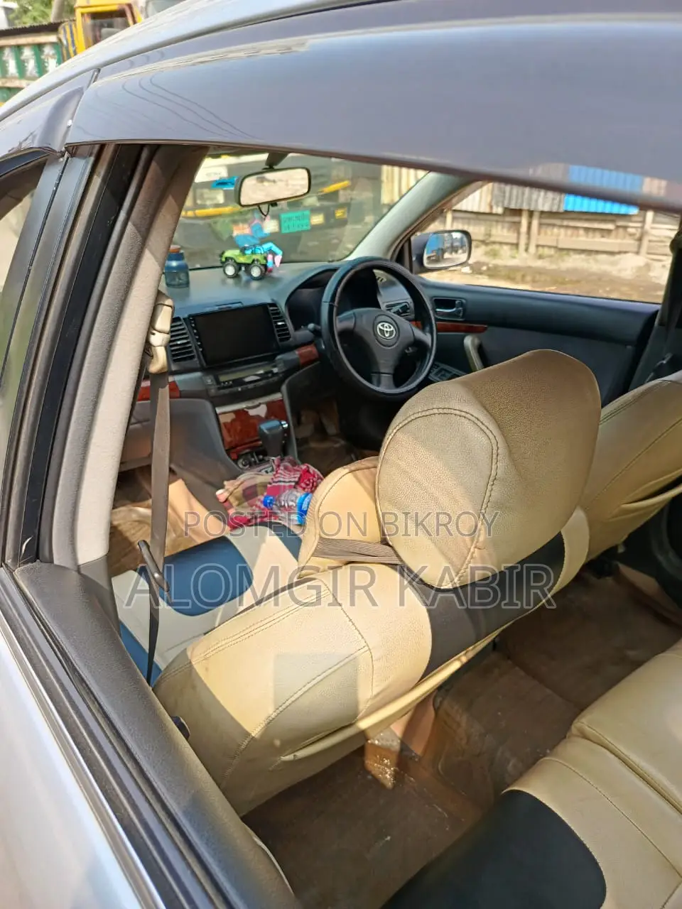 Toyota Premio 2004