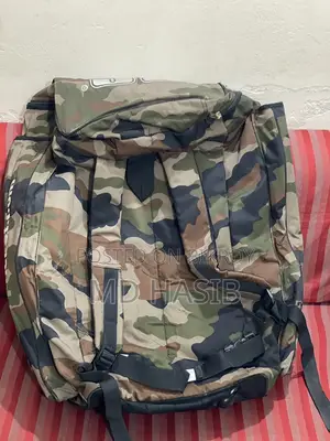 Cricket Shoulder Bag