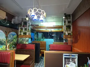 ১০ টা সোফা ৫ টেবিল