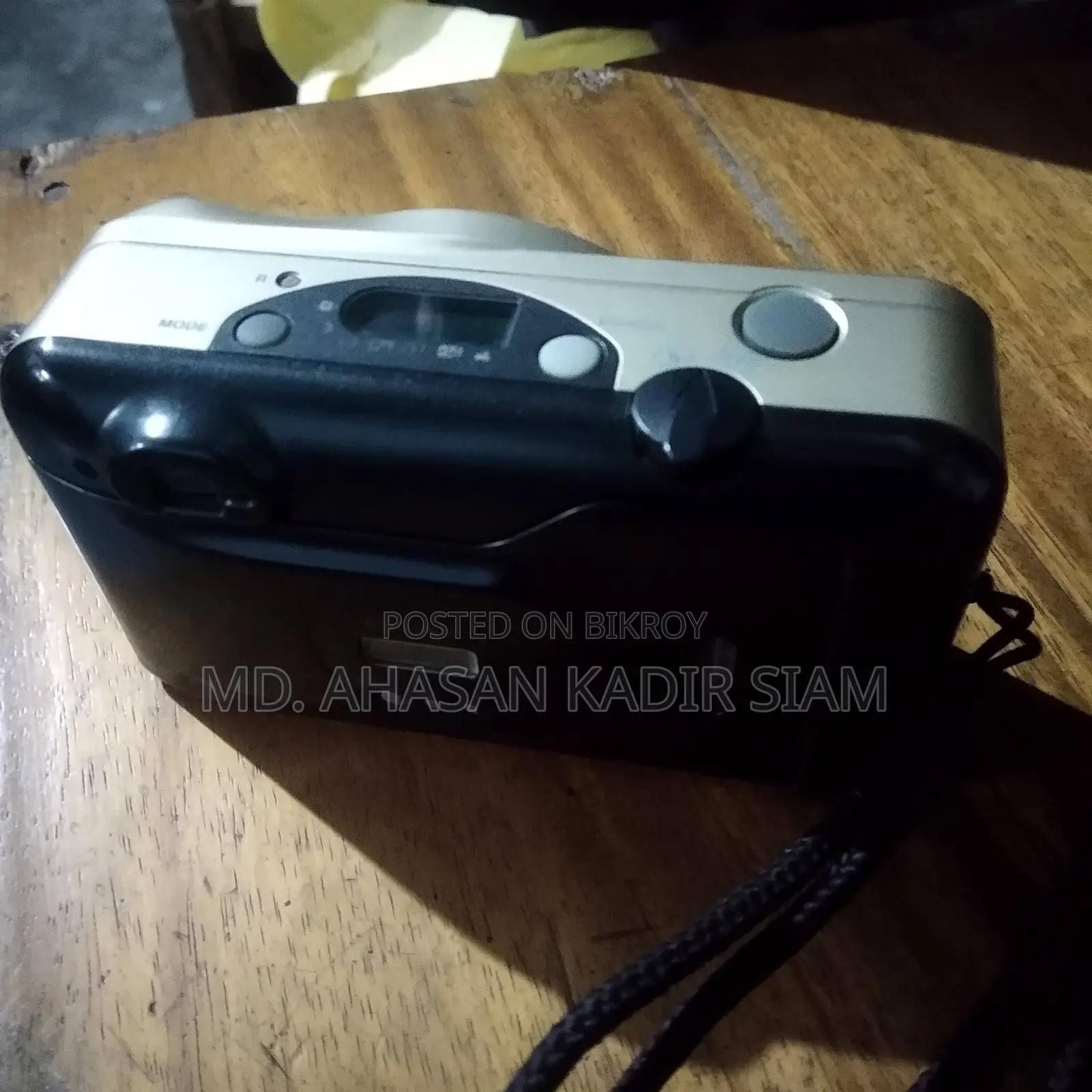 একটি আমেরিকান ব্রান্ডের ক্যামেরা বিক্রি করা হবে