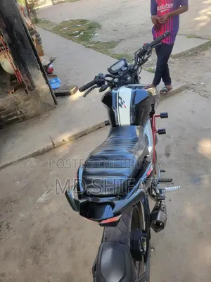 TVS APACHE RTR 150 . 2022