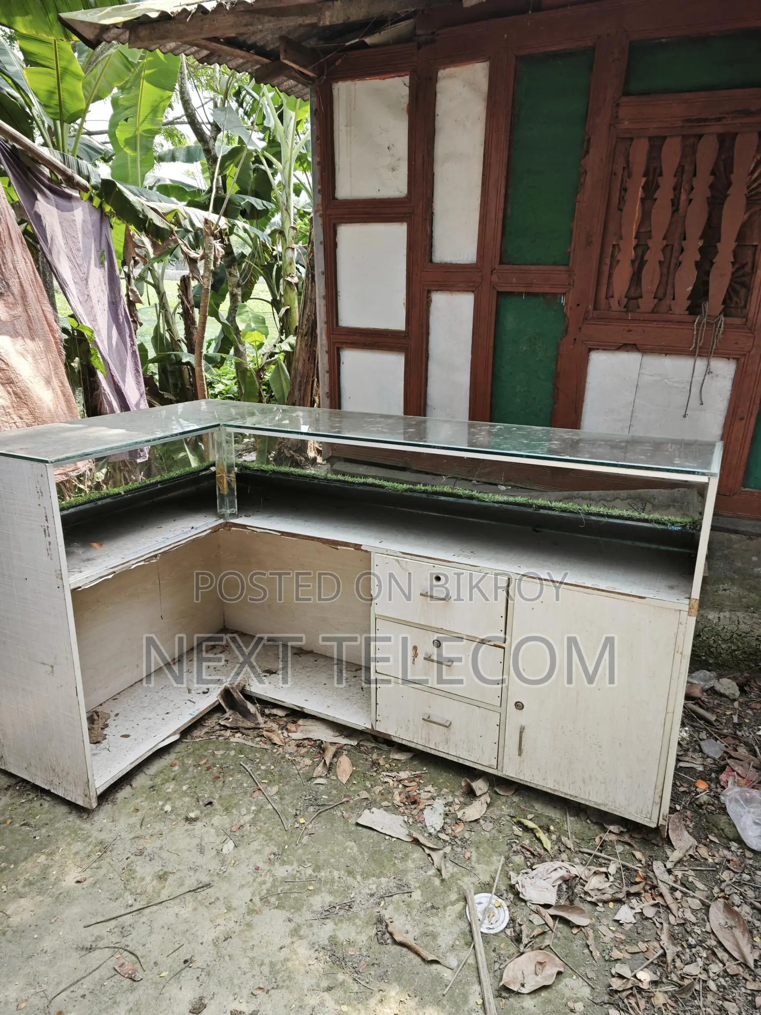Mobile desk