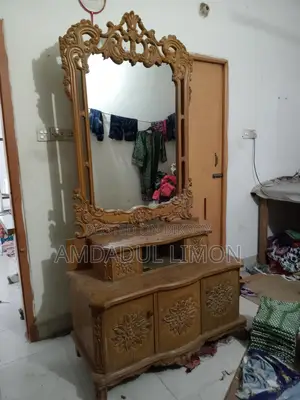 ড্রেসিং টেবিল বিক্রি হবে