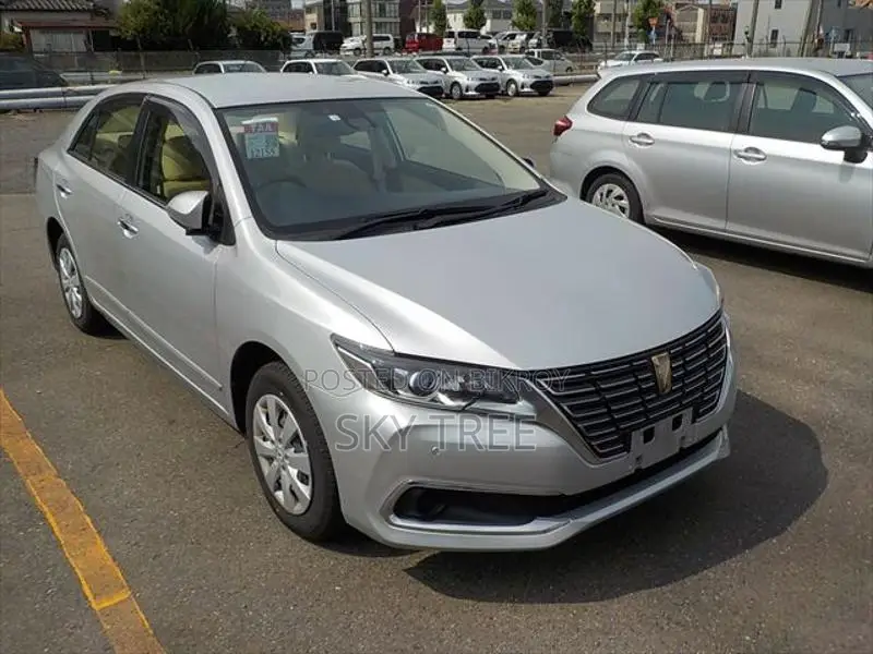 Toyota Premio F-l Pack.. 2020