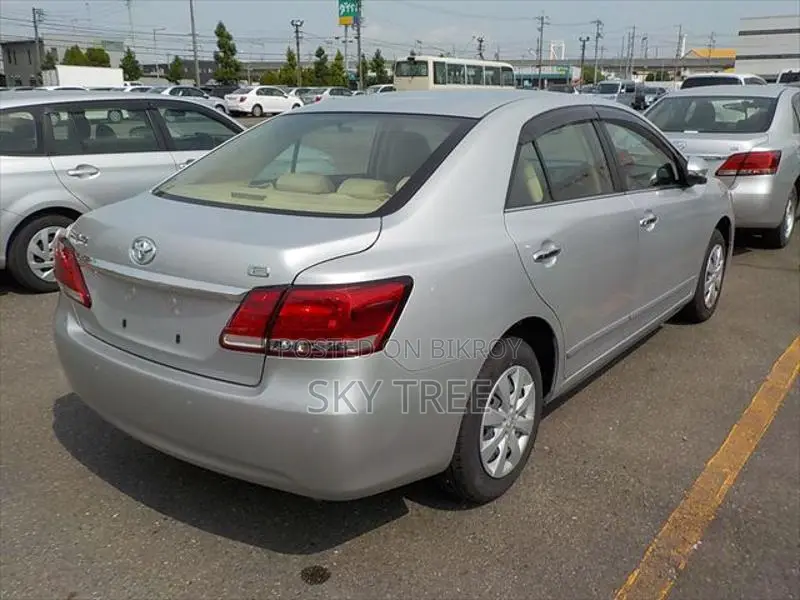 Toyota Premio F-l Pack.. 2020