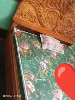 6/7 ফিট ফুল বক্স খাট একদম নতুনের মত