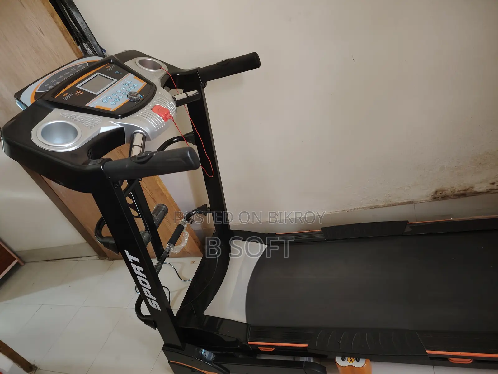 Motorized Treadmill For Sale - Used for 3 Years