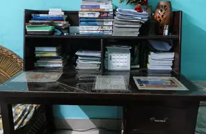 READING TABLE