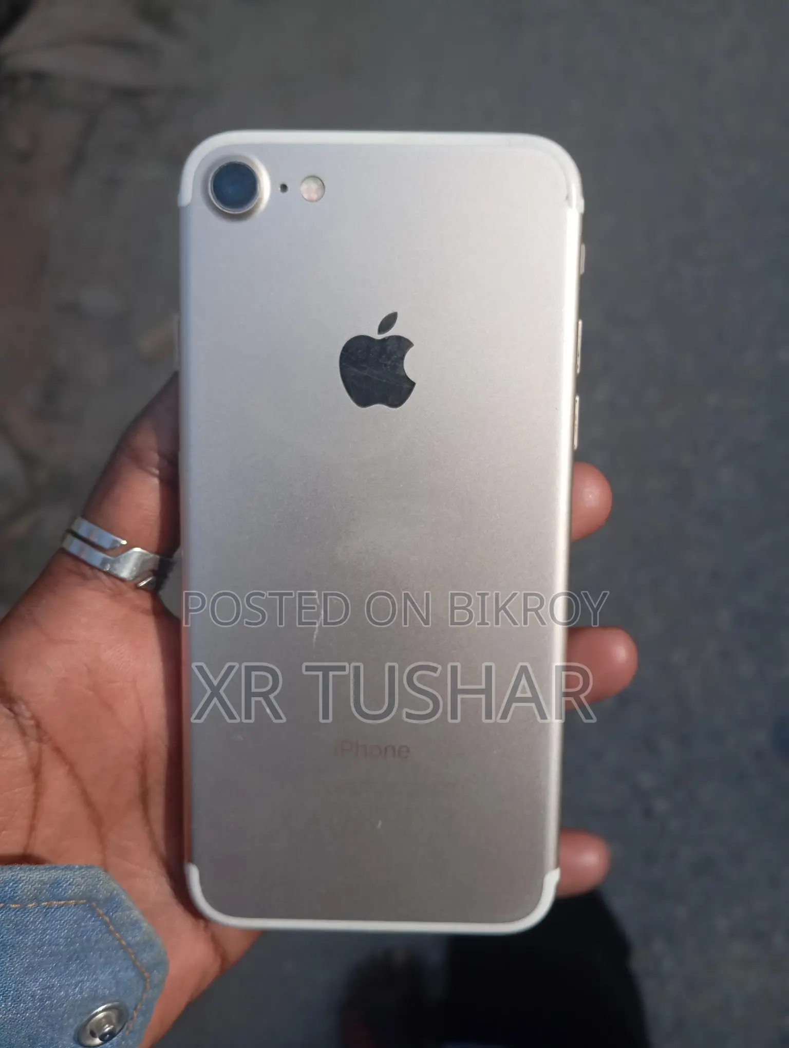 Apple iPhone 7 128gb (Used)