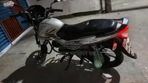 Mahindra Centuro 2016