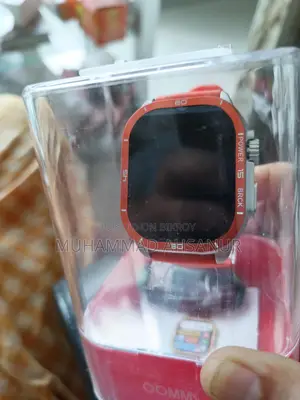 Ommi SW-006 Smart Watch