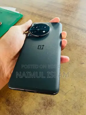 OnePlus 11 5g 16/256 (Used)