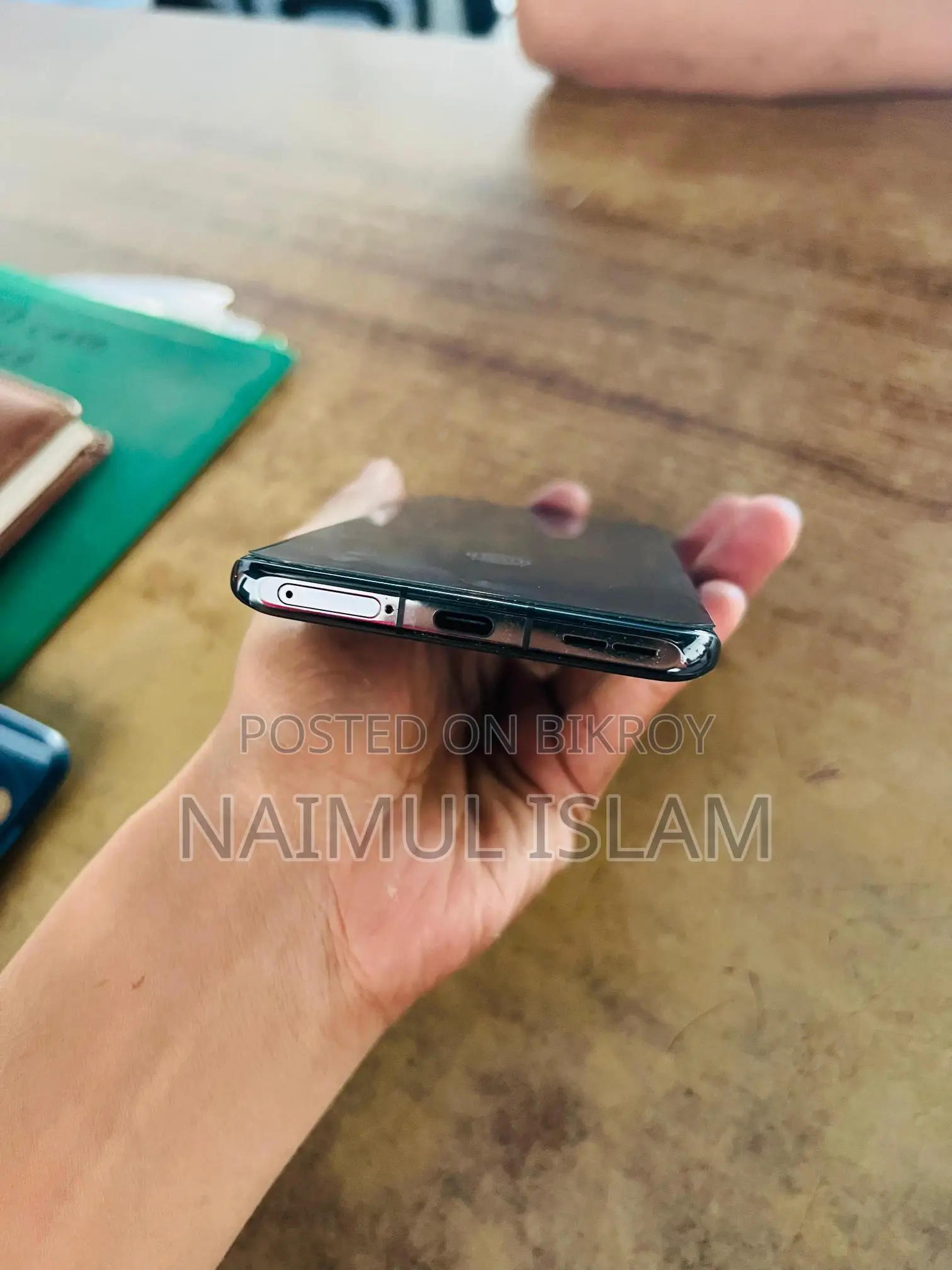 OnePlus 11 5g 16/256 (Used)