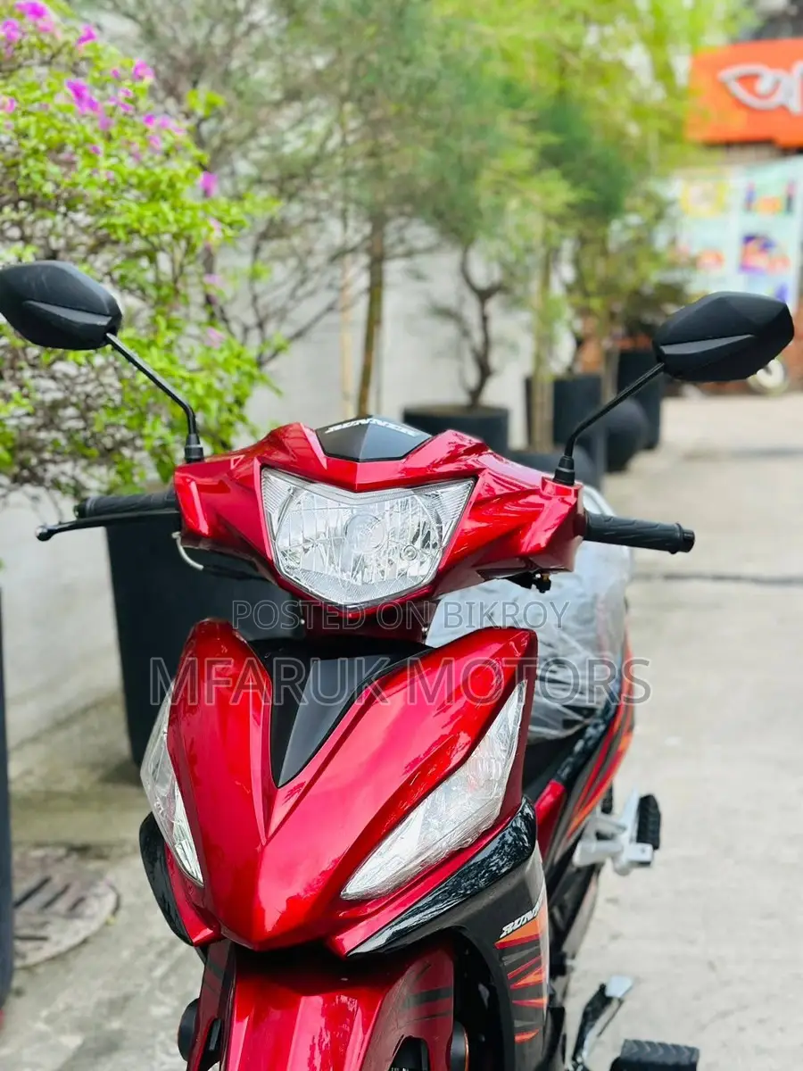 Runner Kite + 110 2026 Red