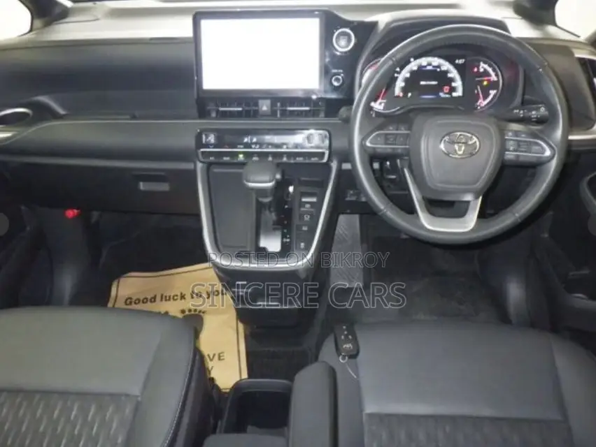 Toyota Noah S-Z PKG NON-HYB 4.5 2022