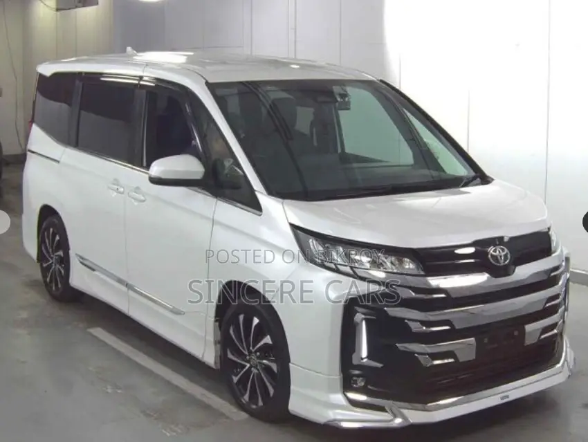 Toyota Noah S-Z PKG NON-HYB 4.5 2022