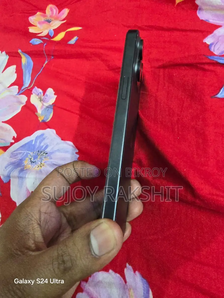 Apple iPhone 15 Pro Max (Used)