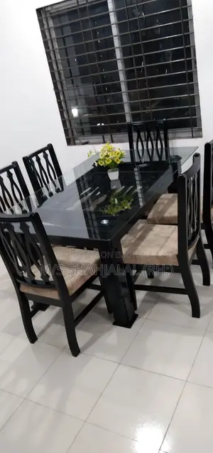 Dining Table with 6 Foam Chairs