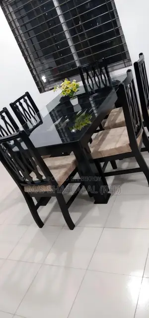 Dining Table with 6 Foam Chairs