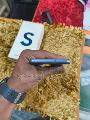 Samsung Galaxy S21 FE 5G Good (Used)