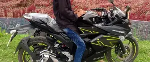 Suzuki Gixxer SF . 2026
