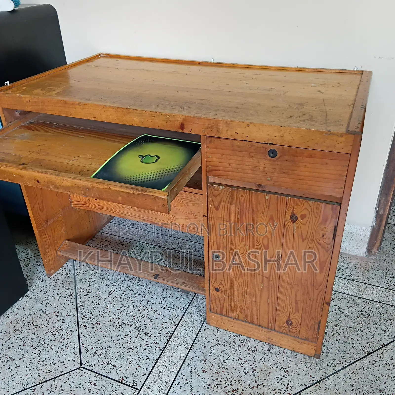 Computer Table for Sale (Kerosene Wood)